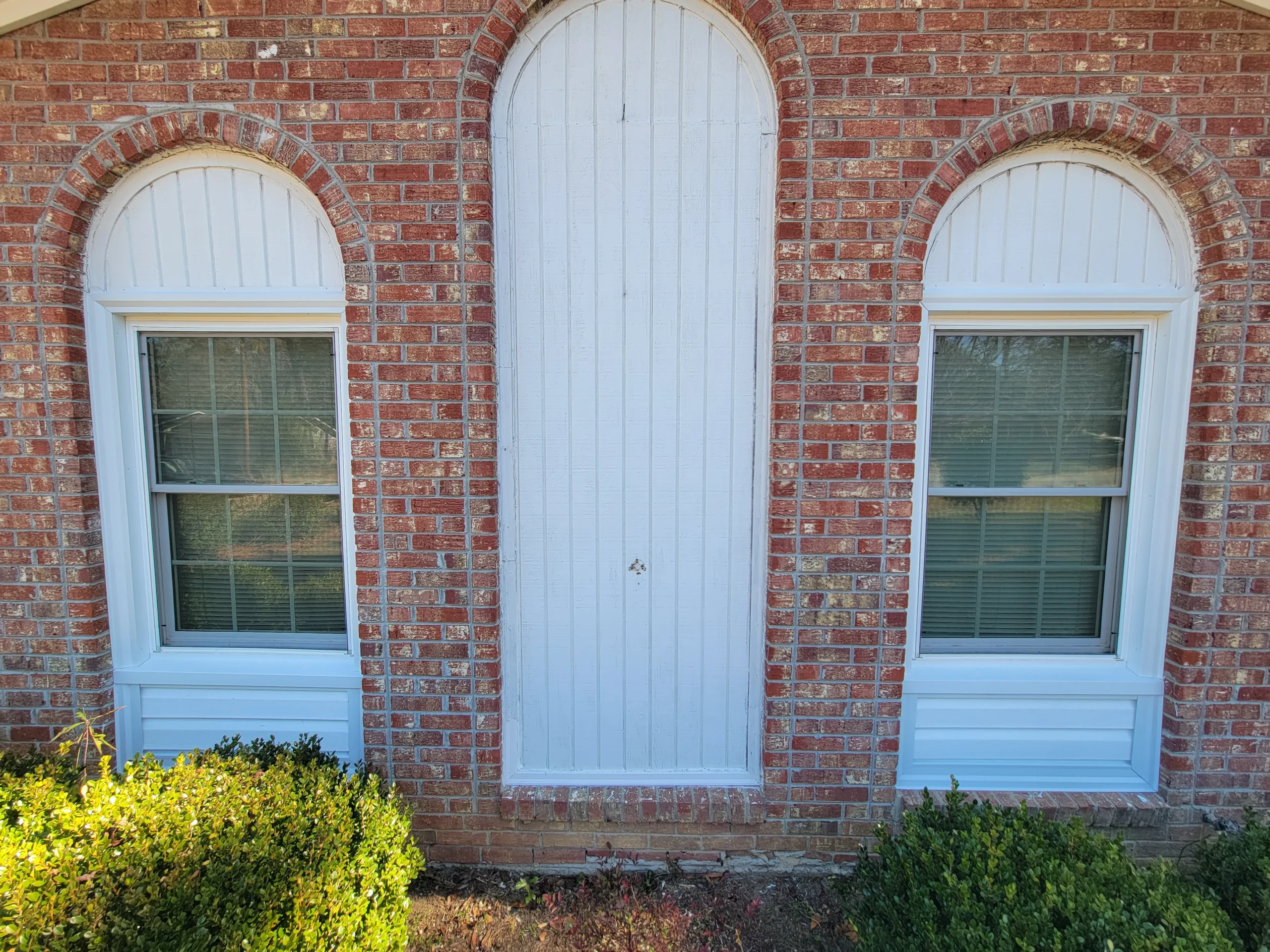 Charleston window replacement service in progress